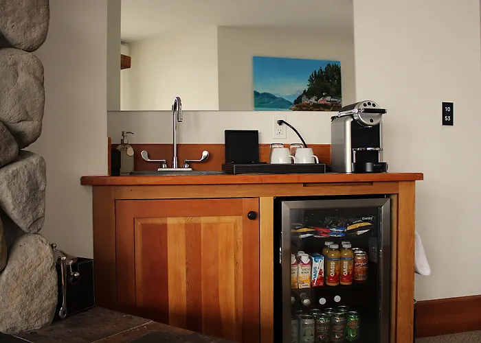 Sooke Harbour House